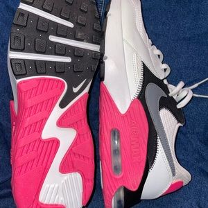 Nike Air Max “Excee”